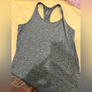 USED Nike dri fit tank
